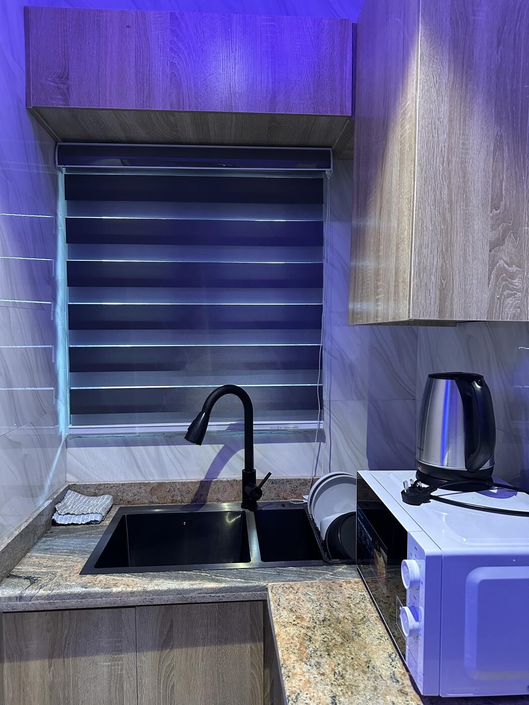 Kitchen sink