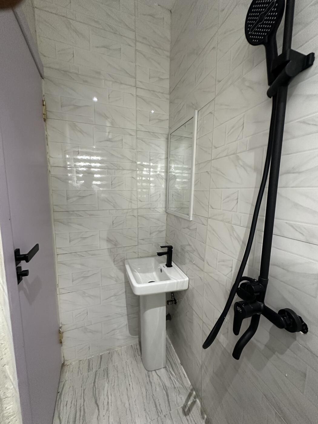 Bathroom detail